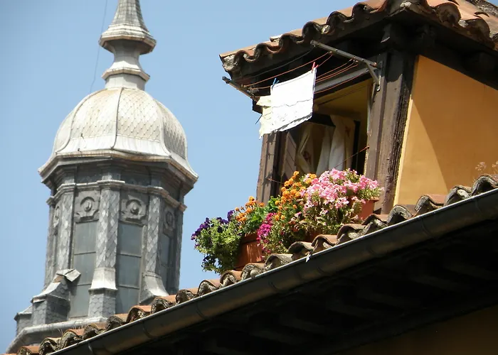 Apartment In Historical Building Madrid