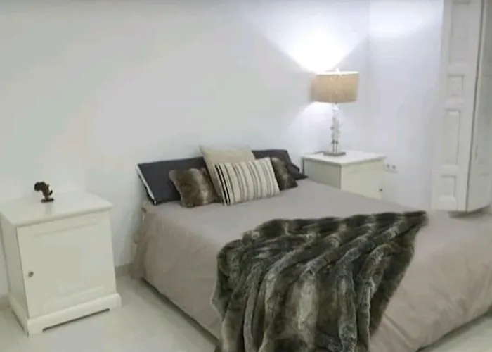 Tres Cruces Apartment