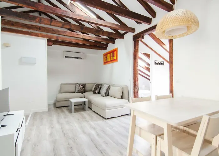 Gran Via Apartment