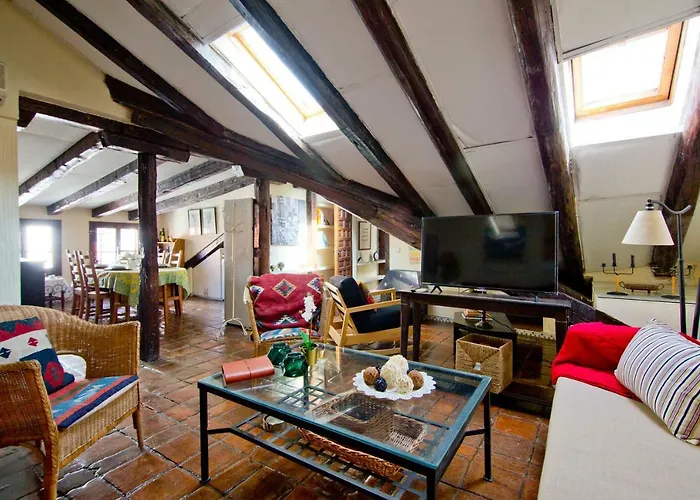 Luxury Apartment Puerta De Alcala And Serrano Street
