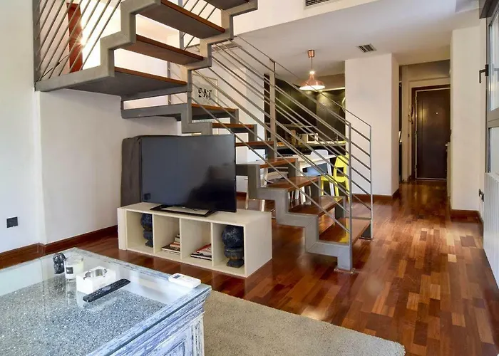 DUPLEX CENTRO DE MADRID-LA LATINA + GARAJE 4+1 pax