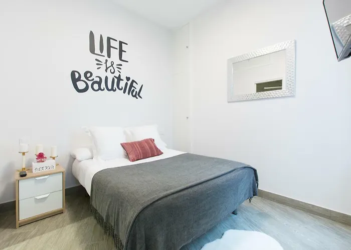 Plaza Callao, Madrid House Apartments