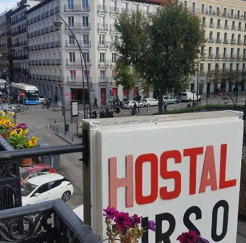 Hostal Tirso Plaza
