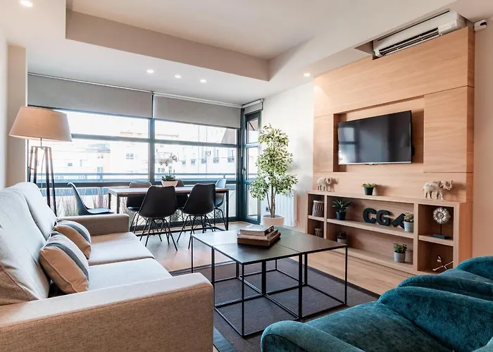 PYR Select Salamanca Luxury
