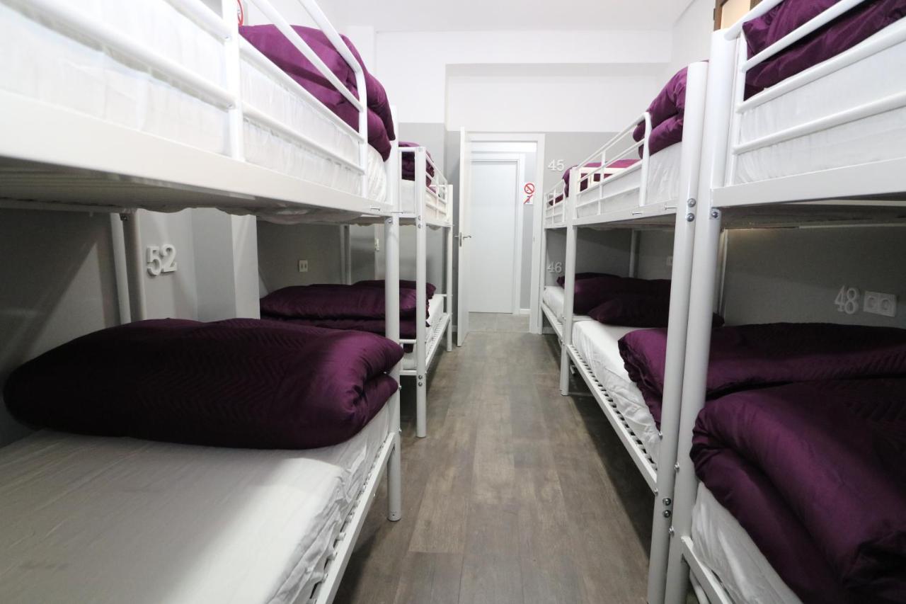 Hostal Downtown *
