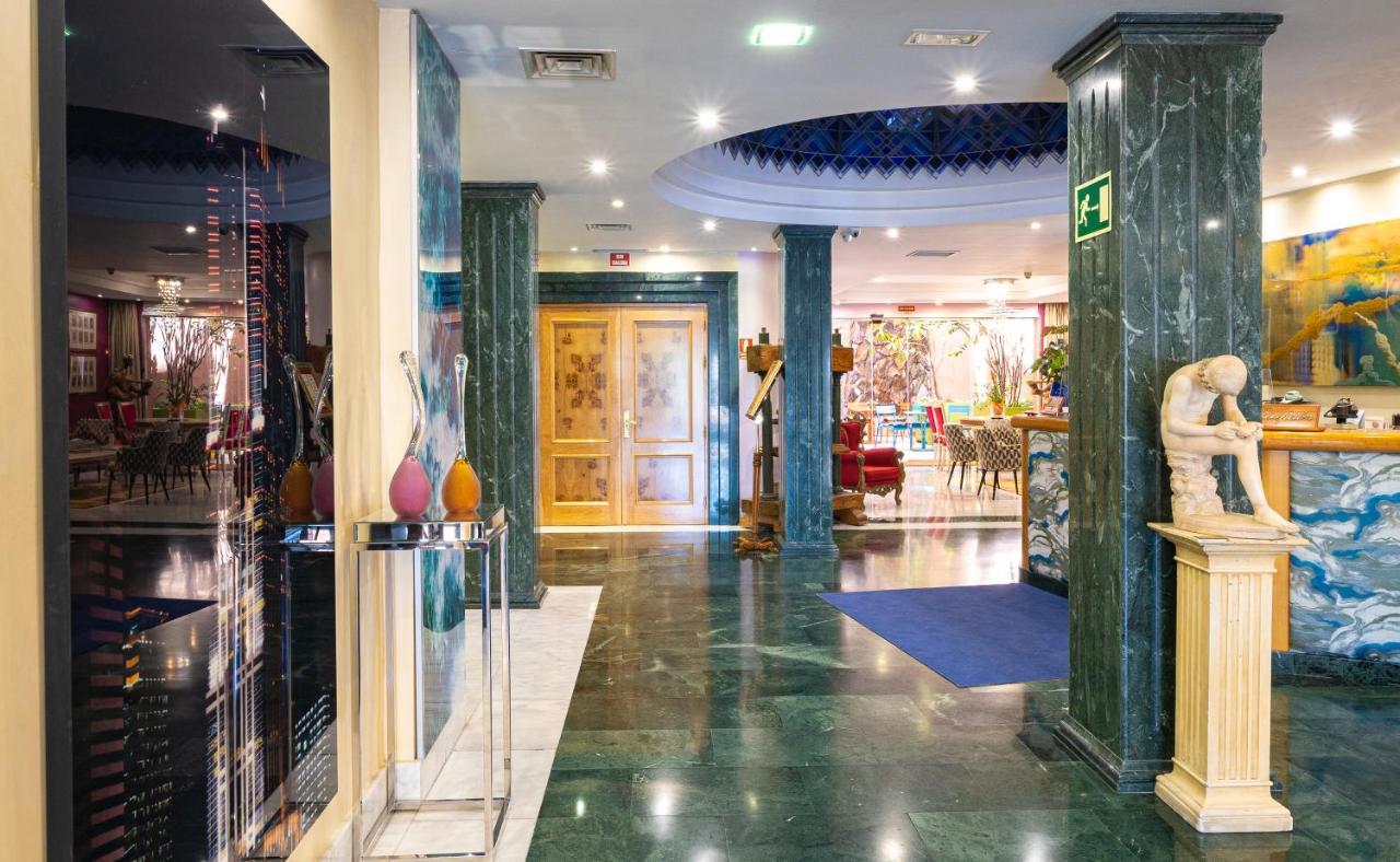 Sancho Hotel 3*