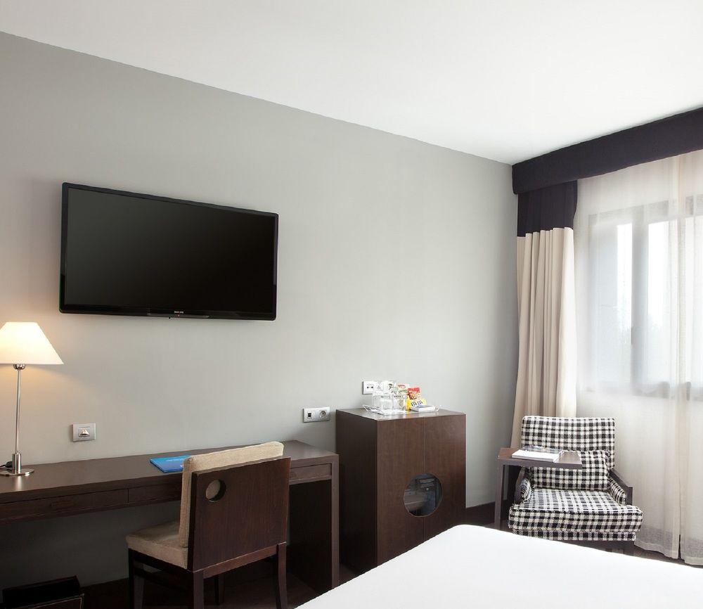 Hotel Nh Sur