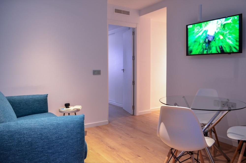 Hotel Laris 3*