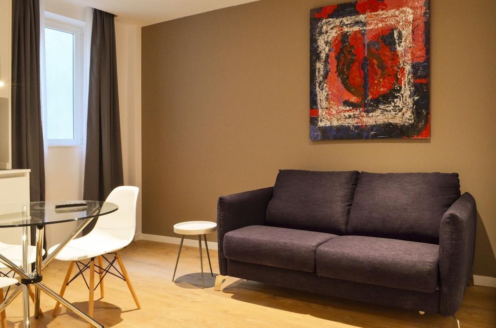 Laris Hotel Madrid