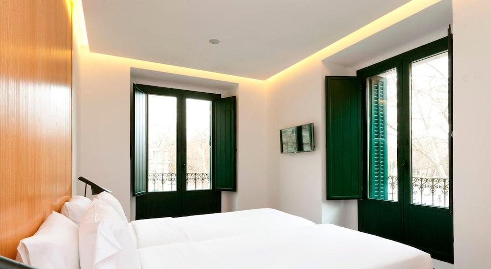 Sleep'n Atocha - B Corp Certified 2* Madrid