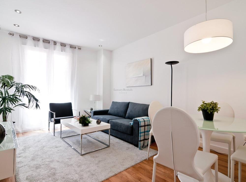 Estudio Plaza Mayor Apartment
