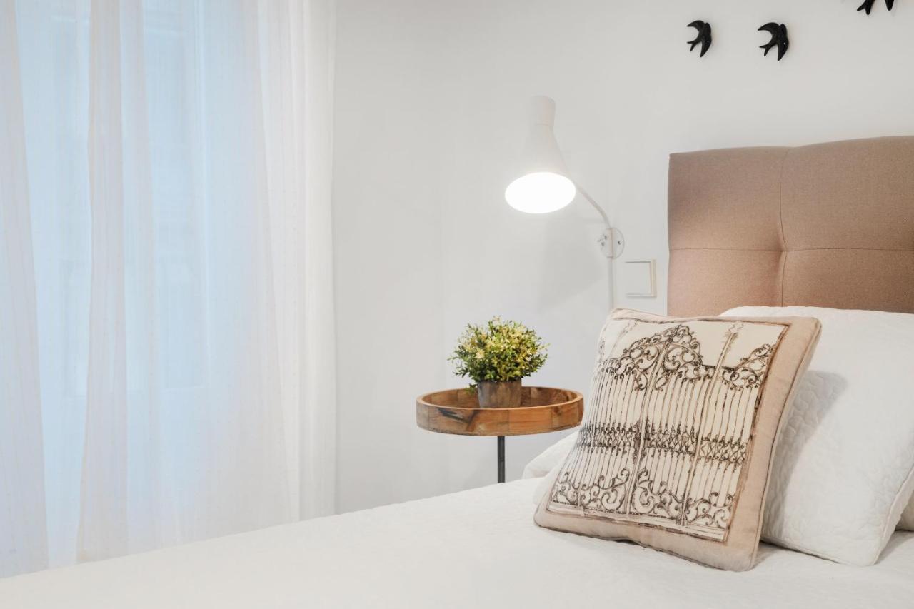 2 Bedrooms 1 Bathroom Furnished - Delicias Atocha - Bright - Mintystay *