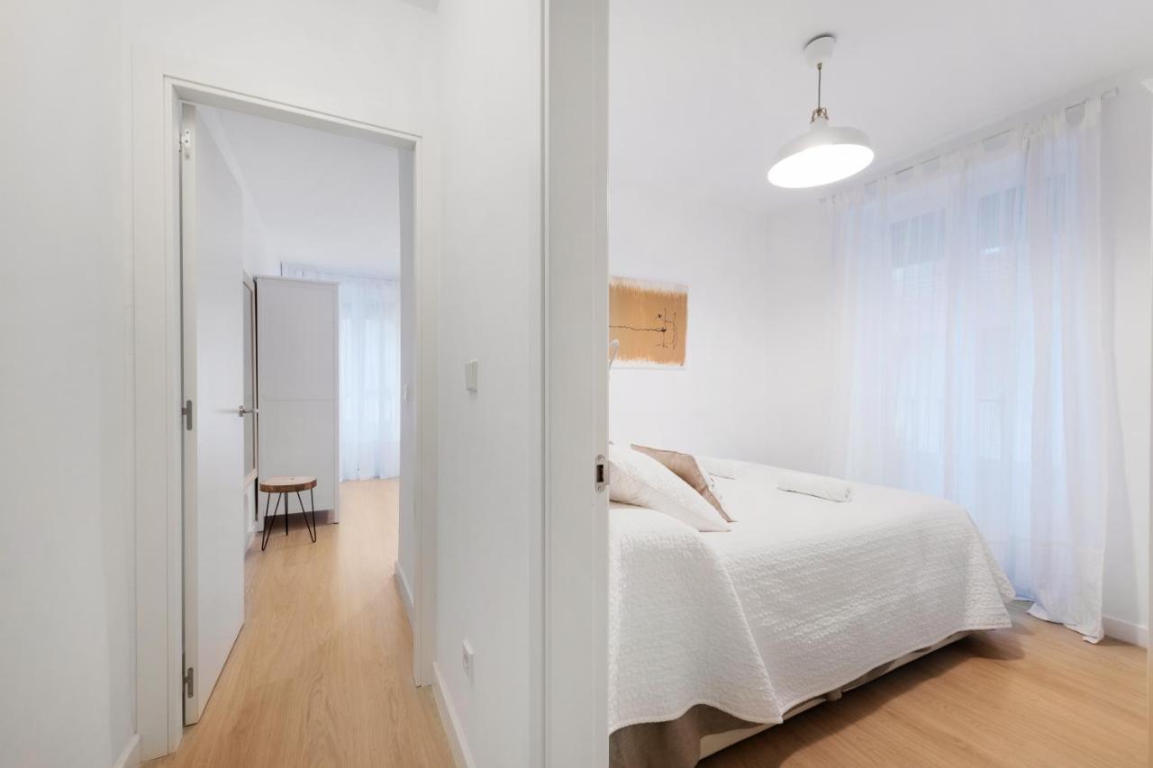 2 Bedrooms 1 Bathroom Furnished - Delicias Atocha - Bright - Mintystay Madrid