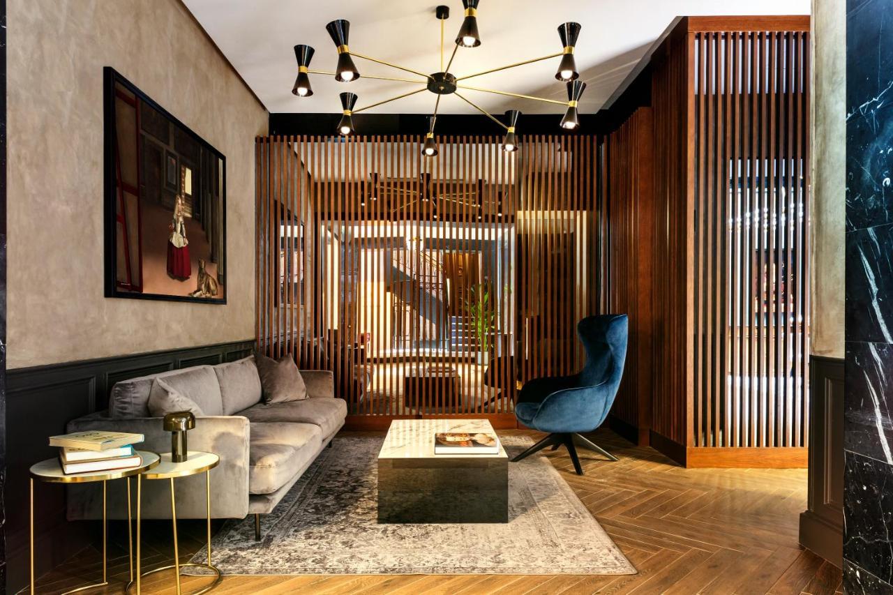 Radisson Blu Hotel, Prado