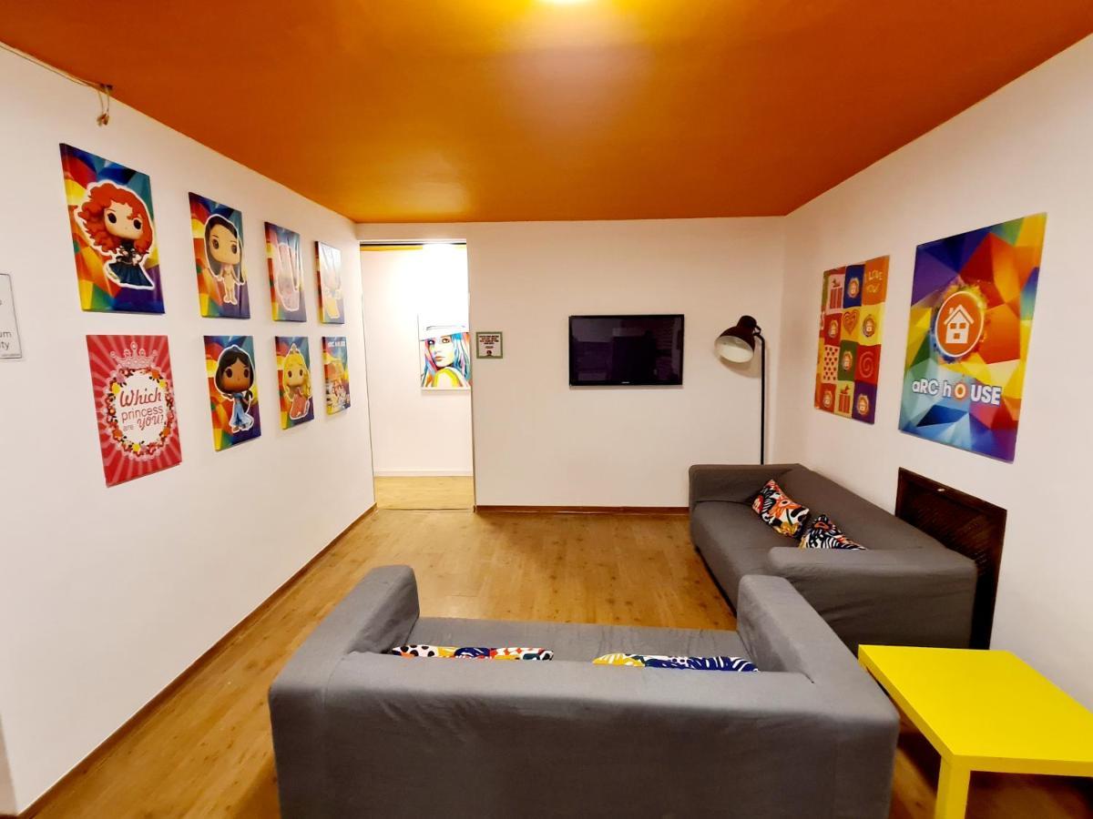 Arc House - Puerta Del Sol Only Adults Madrid