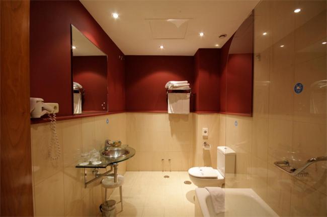 Ateneo Puerta Del Sol Hotel