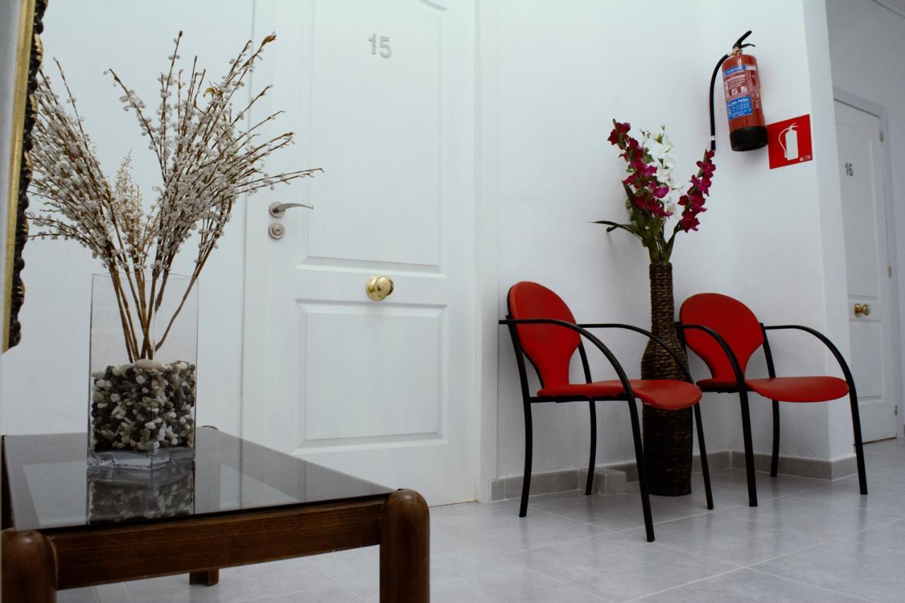 Pensión Casa Lemus *