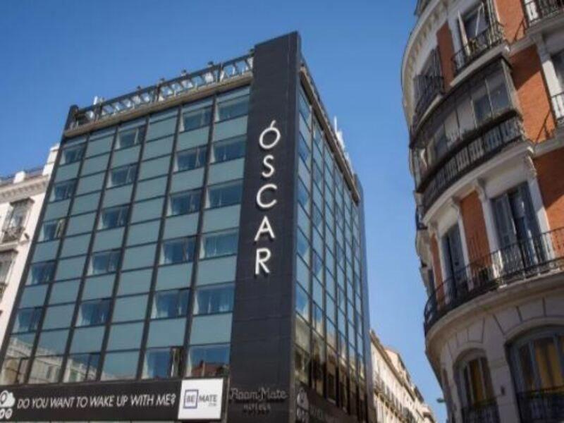 Mate Oscar, Hotel 3*