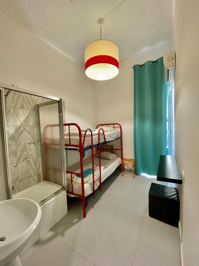 Barbieri Sol Hostal Madrid