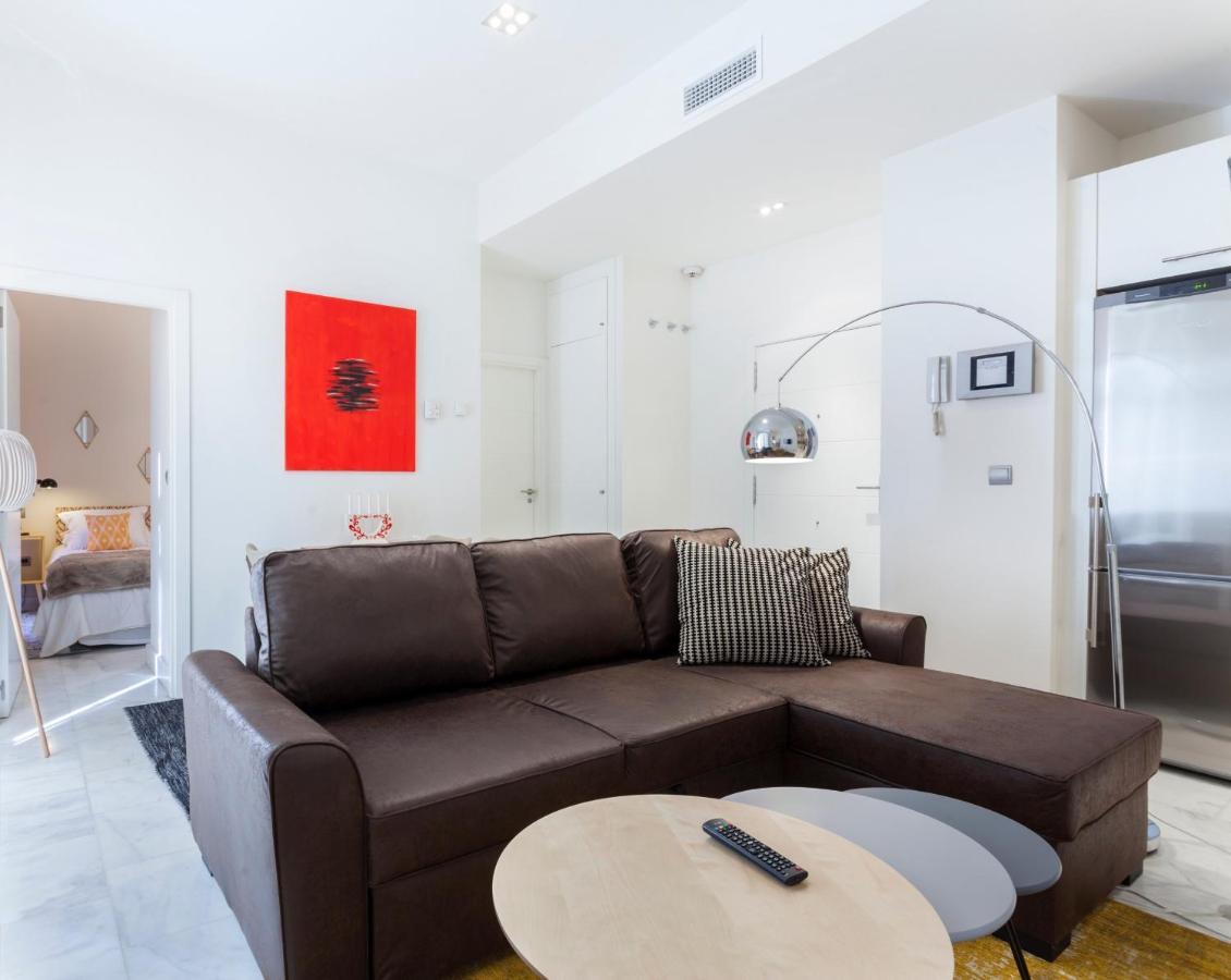 Mit House Echegaray En
