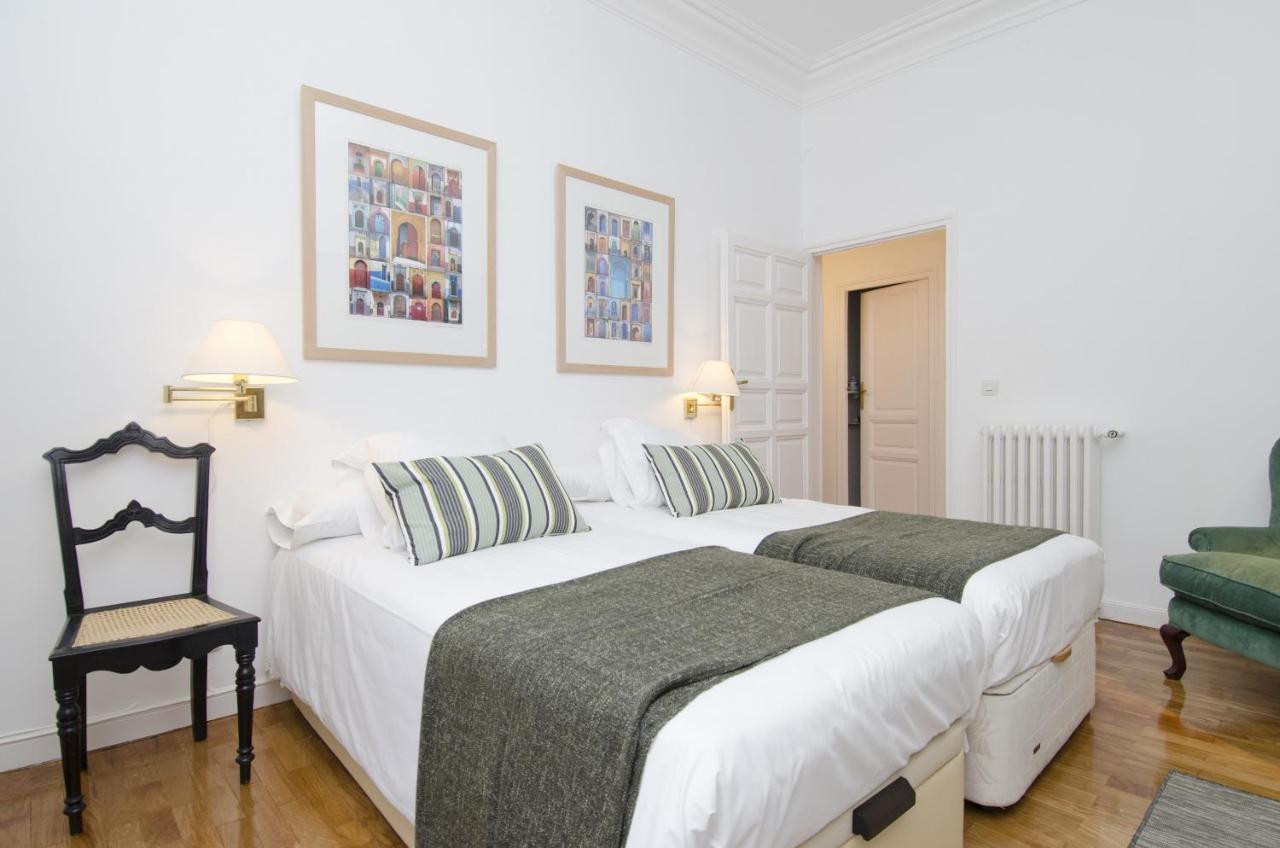 Mit House Paseo Del Prado Ii En * Madrid