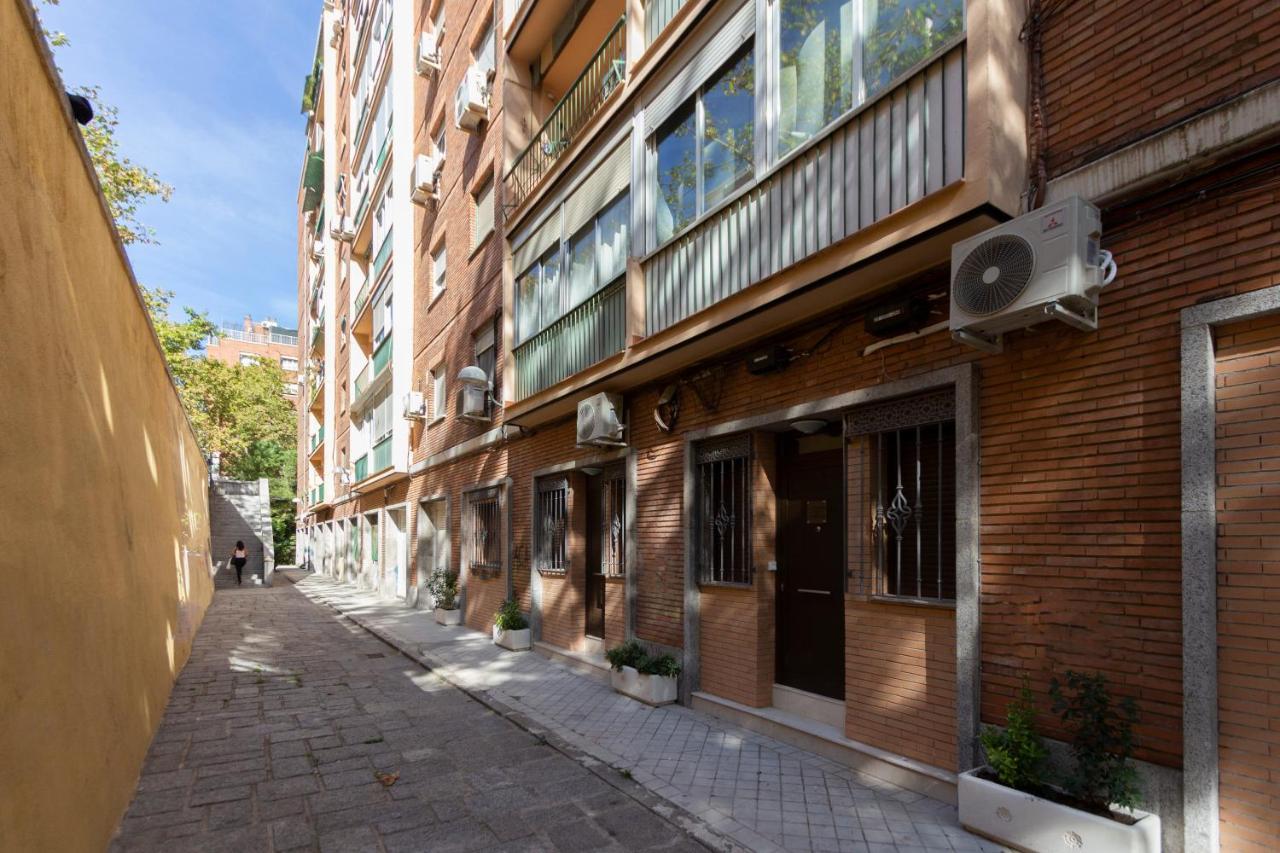 Luxe North Real Stadium Hga5 Apartment Madrid