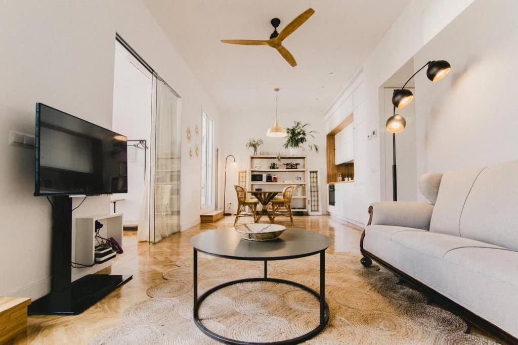 Bright And Fabulous Penthouse With Terraces Madrid