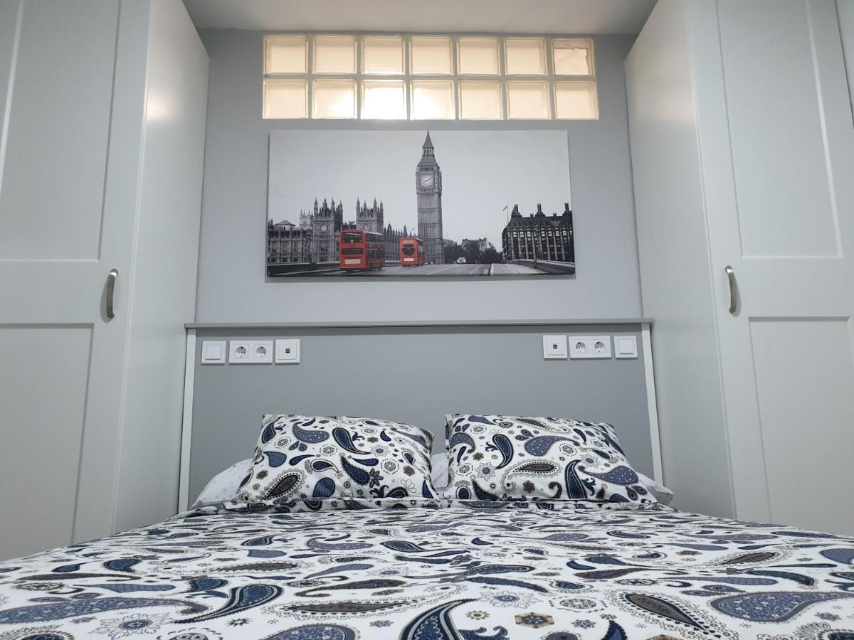 Apartamento Bonito Piso Metro Barrio Del Pilar, Plaza Padrón Madrid