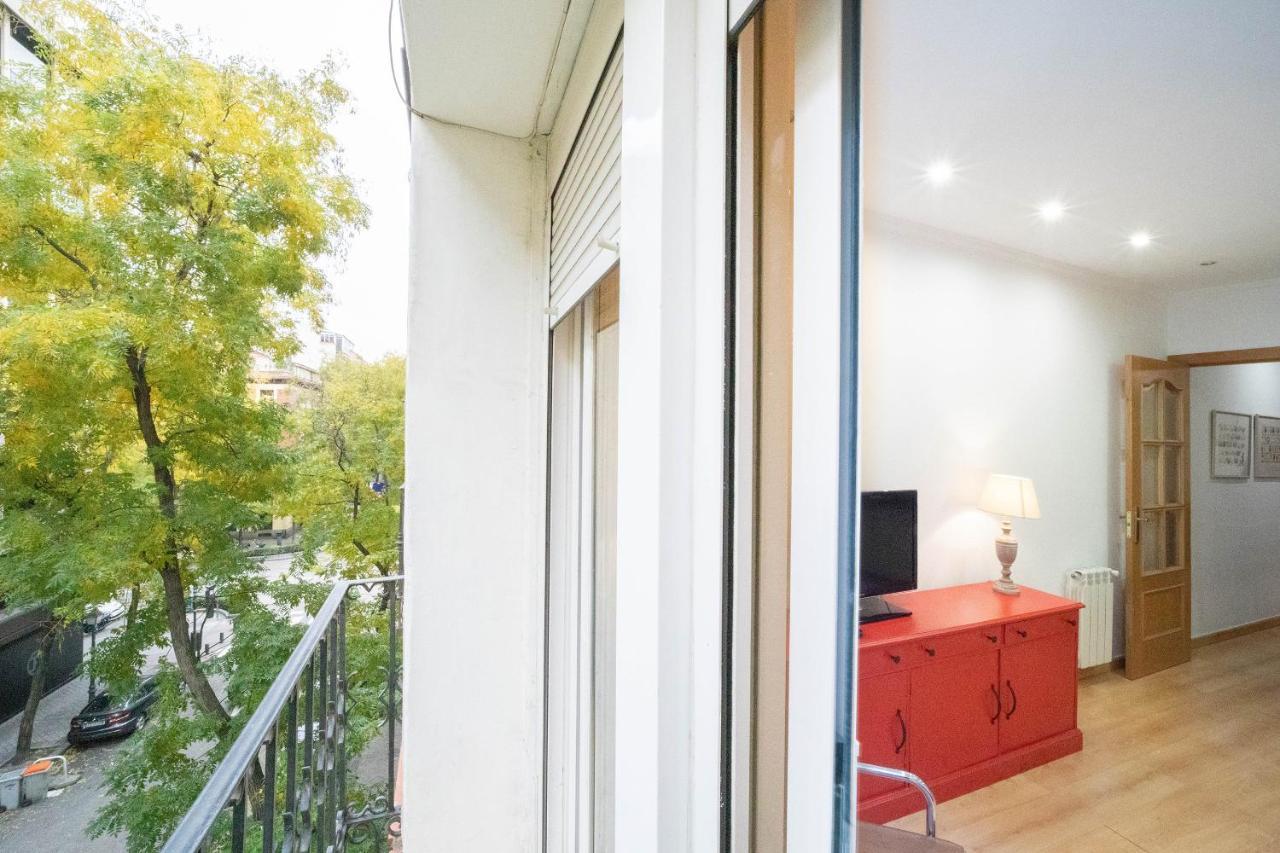 Apartamento Moderno En Edificio Clásico Del Centro Madrid