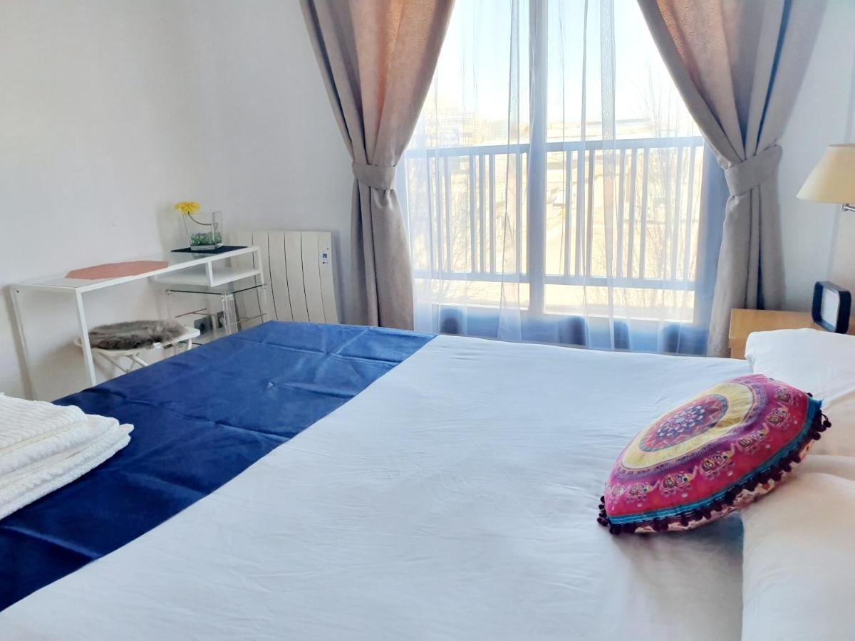 Cerca Airport, Riyadh Air, Ifema, Eisenhower, Wifi, 4 Personas