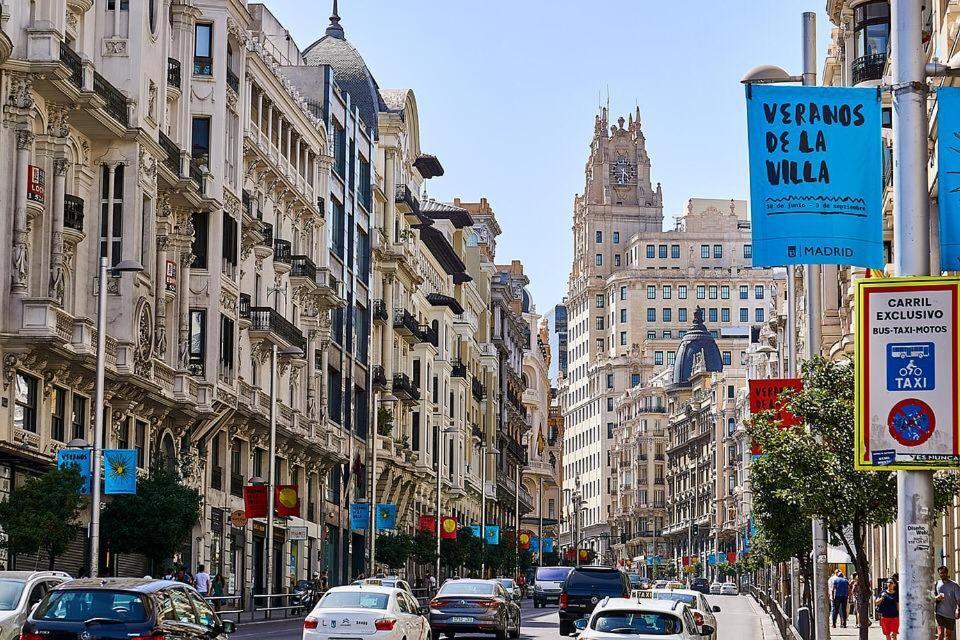 Pensión Lux Penthouse Gran Vía *