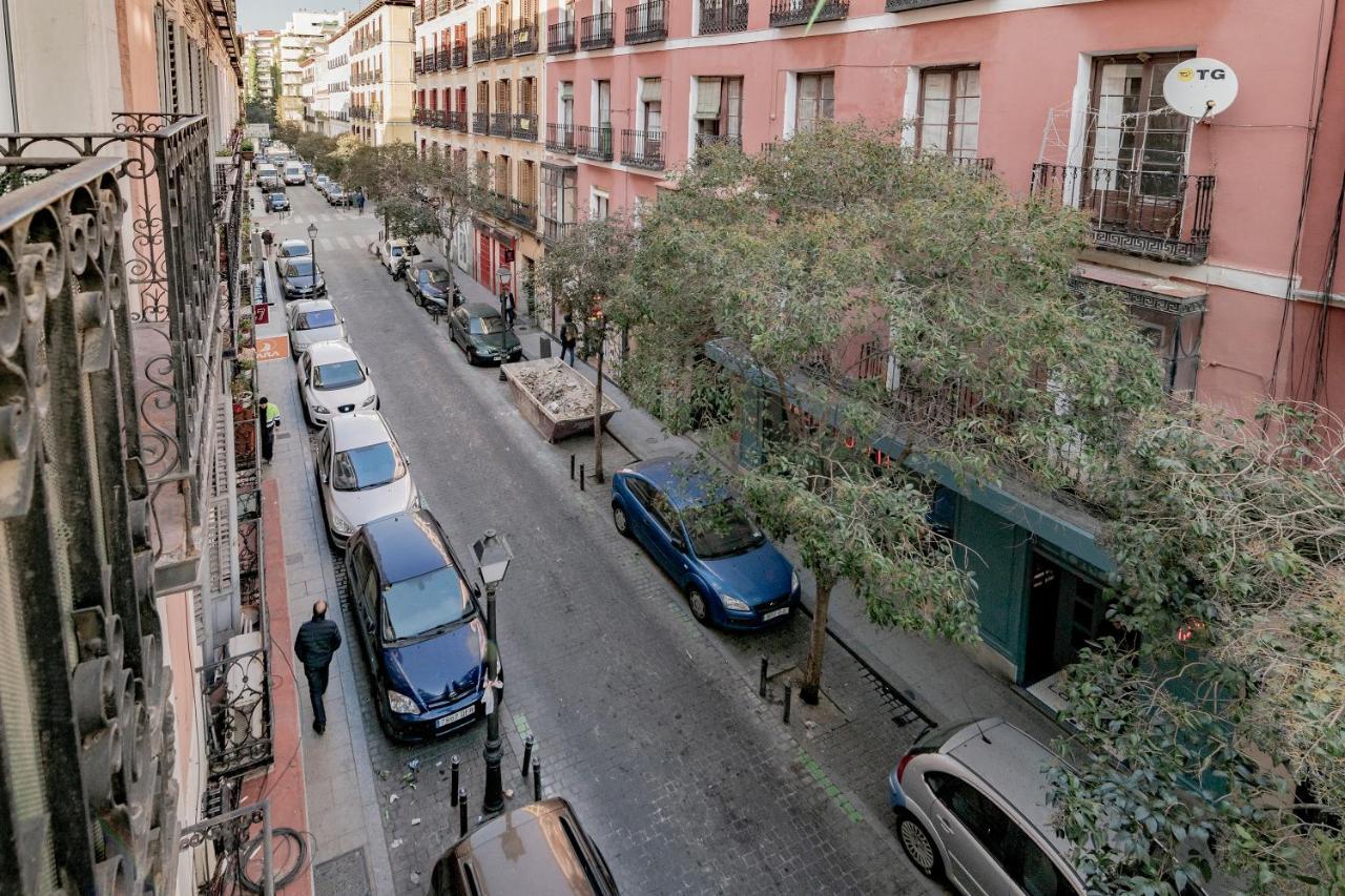 Espléndido Y Radiante Apto En Malasaña By Batuecas Madrid