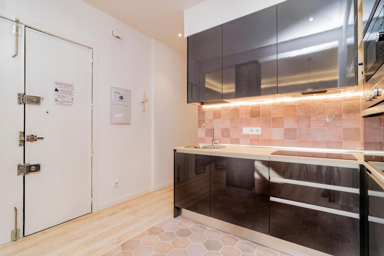 Apartamento Espléndido Y Radiante Apto En Malasaña By Batuecas Madrid
