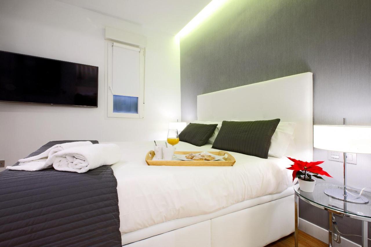 Malasaña Centric By Madflats Collection *