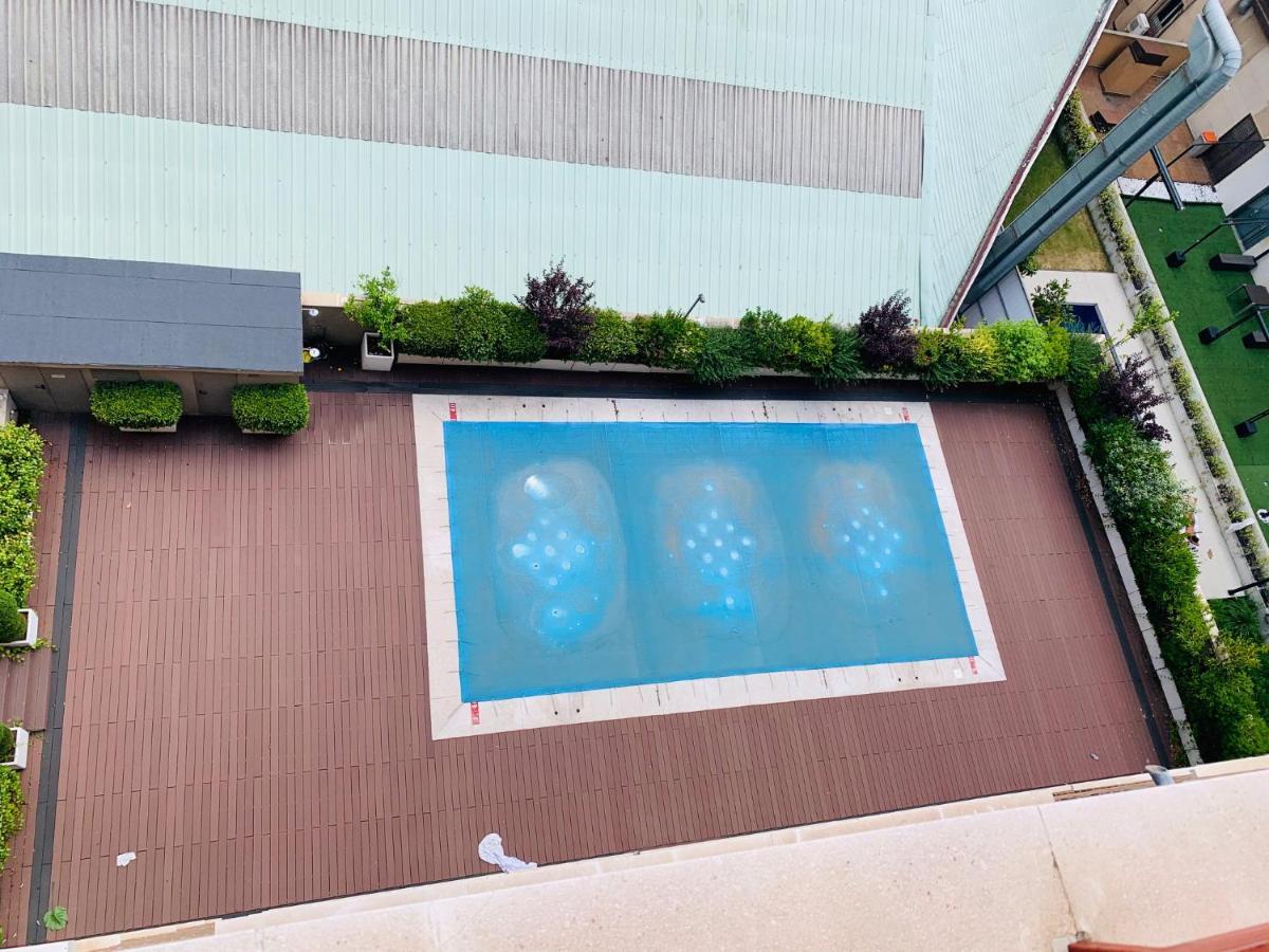 Pisos Con Piscina Barrio Exclusivo-wizinkcenter