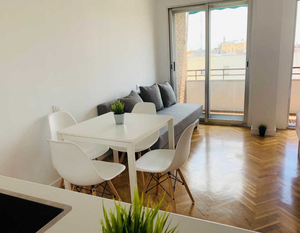 Apartamento Pisos Con Piscina Barrio Exclusivo-wizinkcenter Madrid