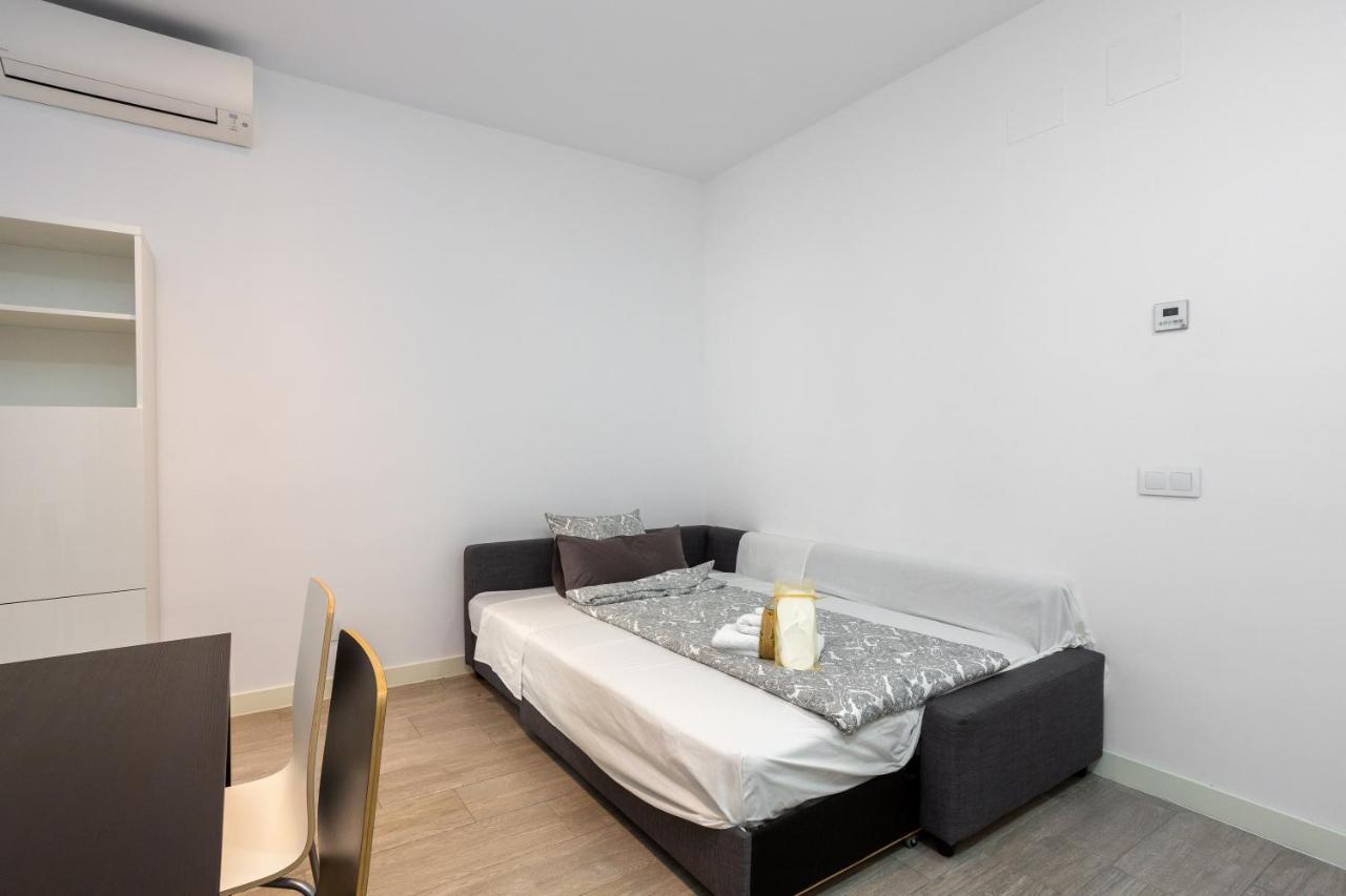 Apartment Alma *