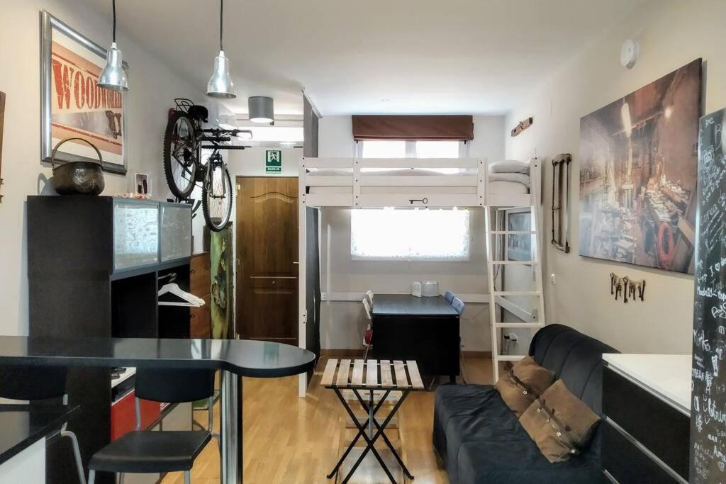 Loft Lα αղեíցմα Cαɾթíղեҽɾí́α ժҽ ѵҽղեαs Wifi&free Parking Zone *