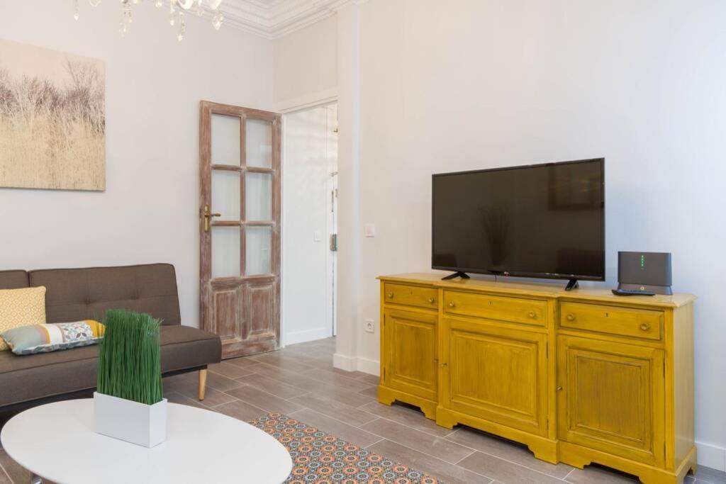 Apartamento Sensacional Junto A Palacio Real By Batuecas *