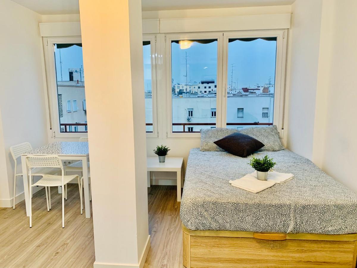 Apartamento Pisos Con Piscina Barrio Exclusivo-wizinkcenter