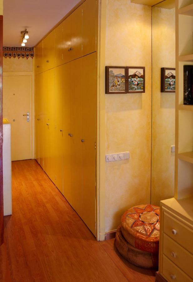 Comfortable And Accessible In 35 M² Shared Pool