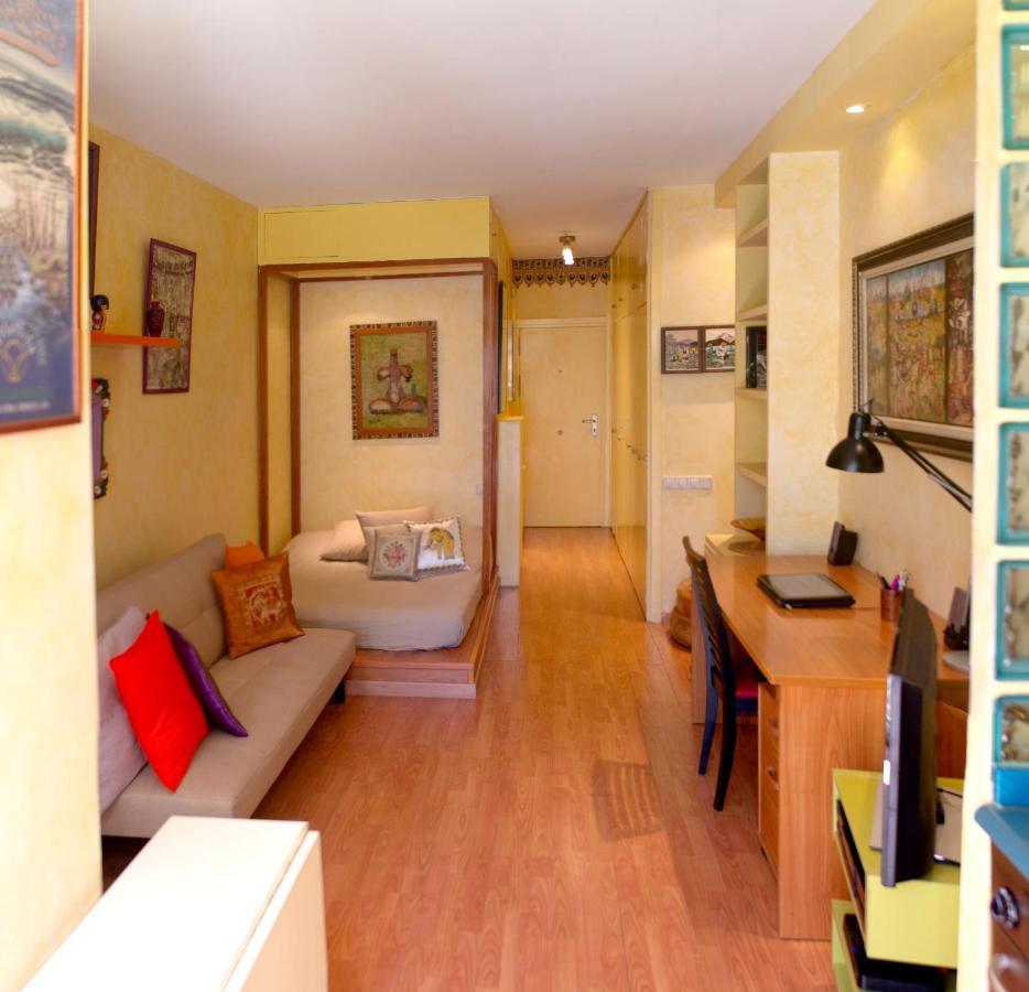 Apartamento Comfortable And Accessible In 35 M² Shared Pool Madrid