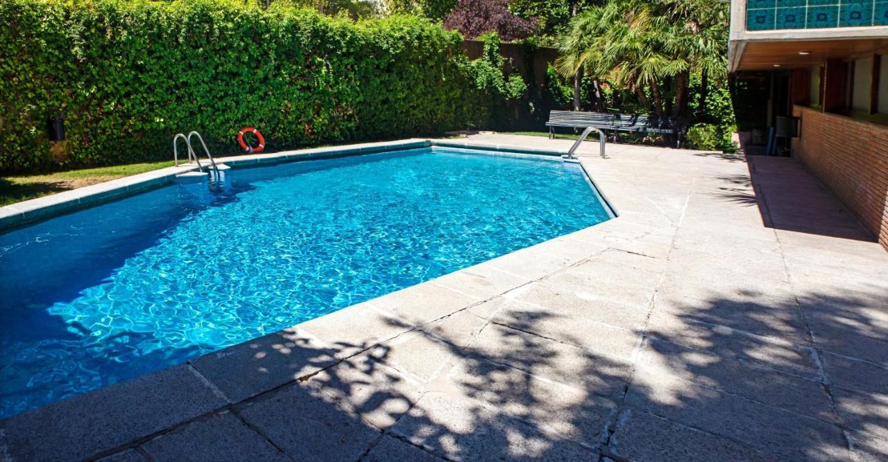 Comfortable And Accessible In 35 M² Shared Pool Apartamento Madrid