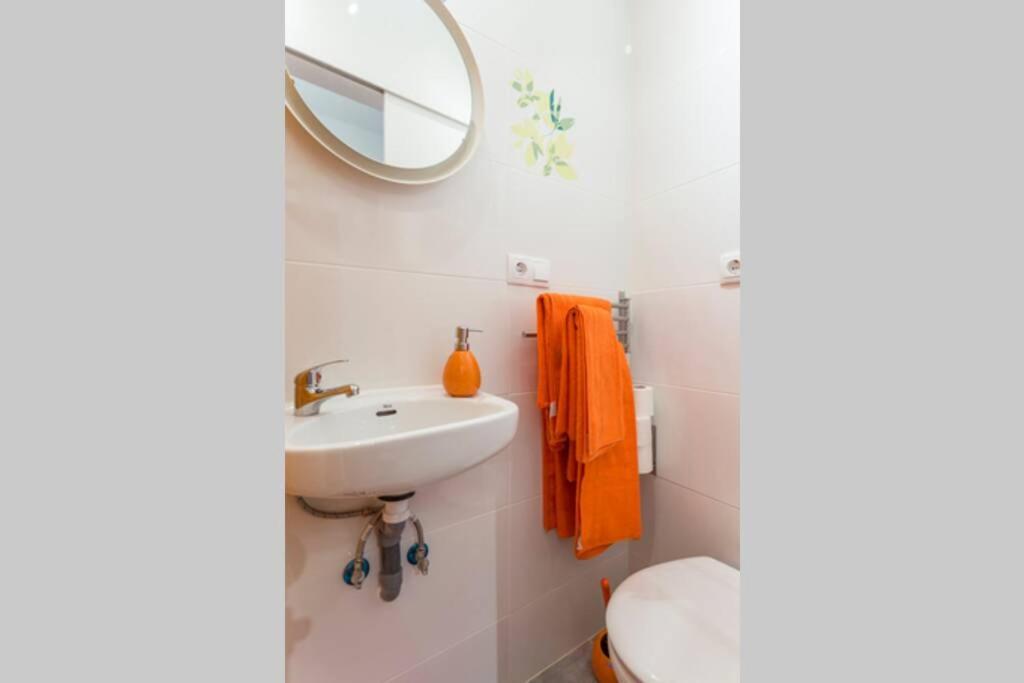 Apartamento S32-estudio Con Wifi En Centro Madrid