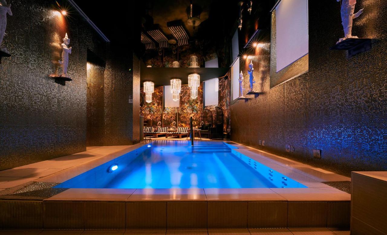 Hotel Radisson Blu Hotel, Prado 4*