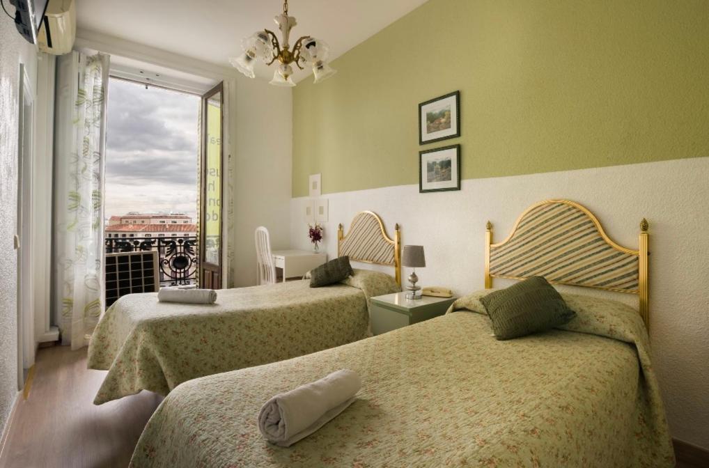 Valencia 3* Madrid