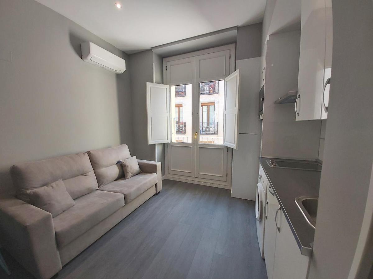 Plaza Mayor-cava Baja Apartment *