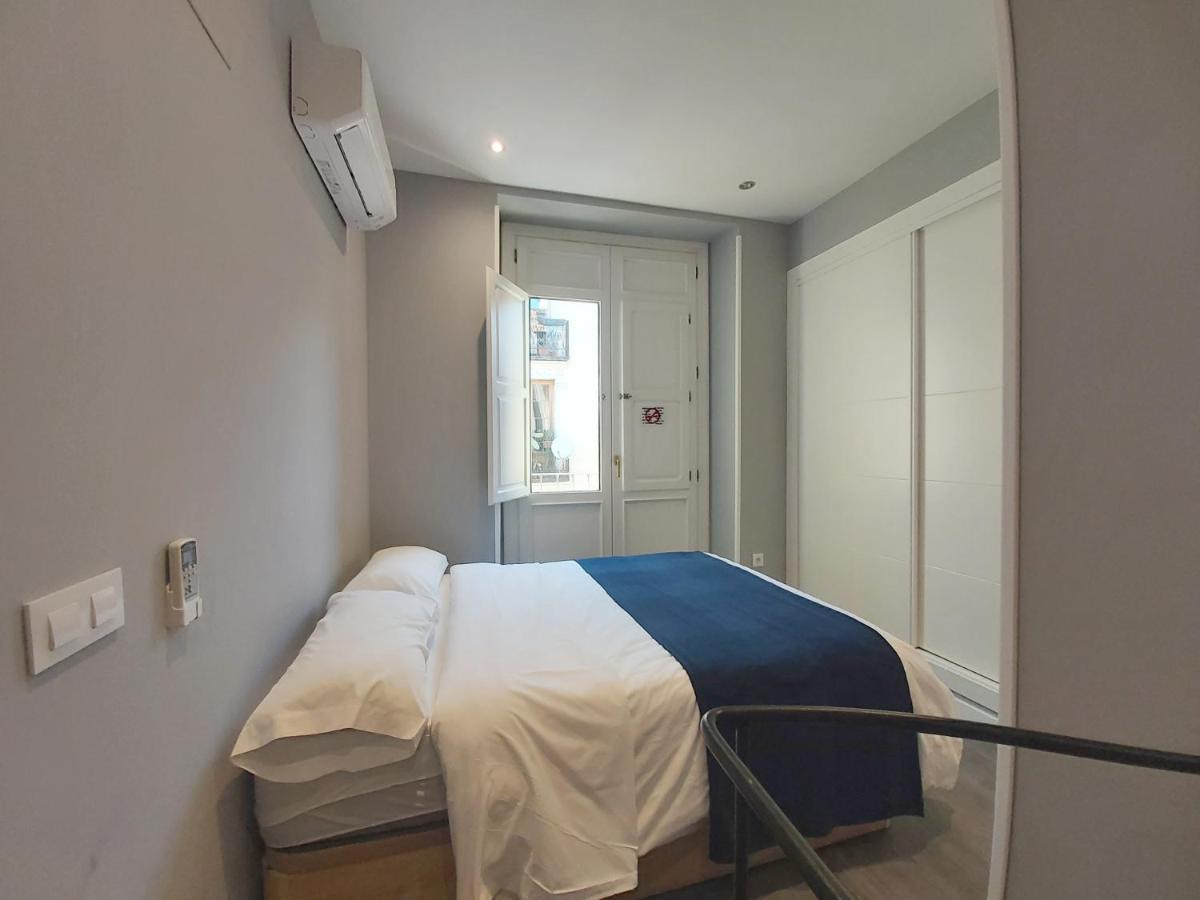 Plaza Mayor-cava Baja Apartment