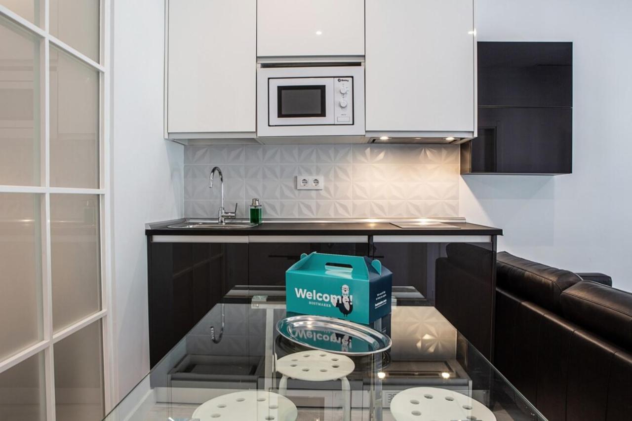 Modern 3 Bedroom In La Latina 10 Minutes To Metro Madrid