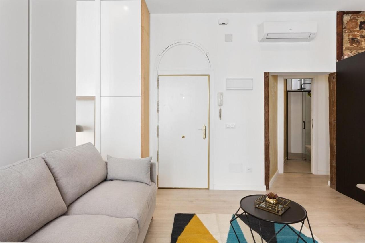 Modern 1 Bedroom Near Lavapies * Madrid